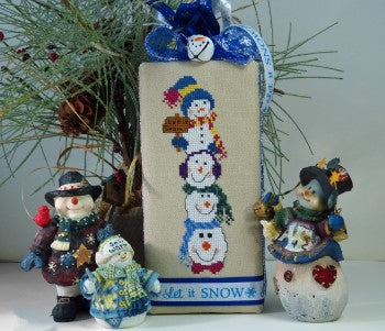 Stacked Snowmen / Stitchworks