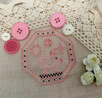 Quirky Quaker Pig / Darling & Whimsy Designs