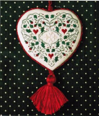 Holly & Hearts Hanging Ornament (W/Beads) / Sweetheart Tree, The