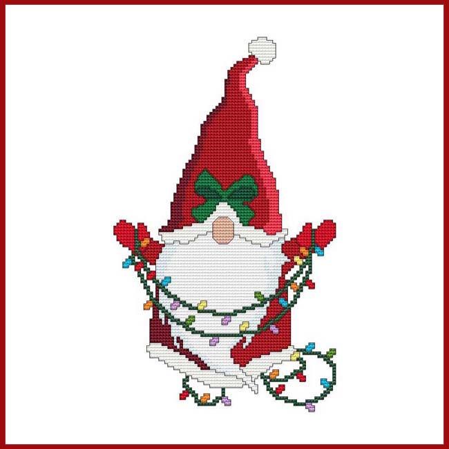 Santa Gnome With Christmas Lights / Cross Stitch Wonders