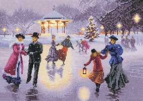 Christmas Skaters - John Clayton Collection - HCK1418A / Heritage Crafts