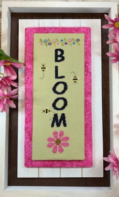 Wall Decor Series: Bloom: Wall Decor Series / Needle Bling Designs