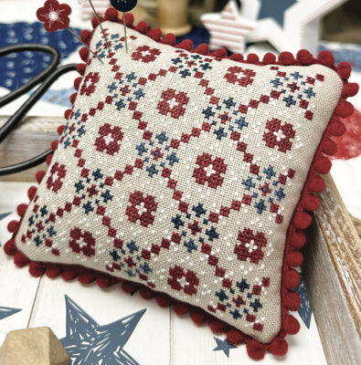 Red, White, & Blue Quilt / Primrose Cottage Quilts & Stitches