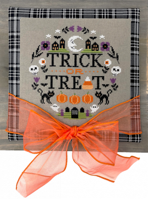 Halloween Wreath / Tiny Modernist Inc