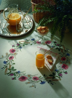 Poppies Wreath Tablecloth / Eva Rosenstand