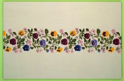 Pansy Apple Blossom Tablecloth / Eva Rosenstand