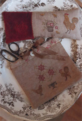 Spotted Chickens Sewing Bag / Stacy Nash Primitives