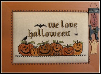 We Love Halloween / Kays Frames & Designs