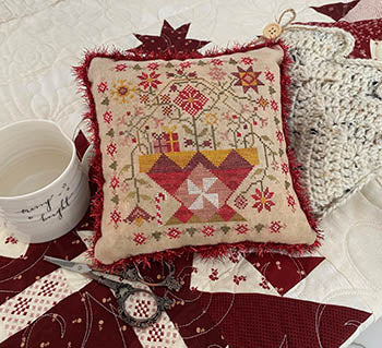 Betsy'S Christmas Basket / Pansy Patch Quilts & Stitchery