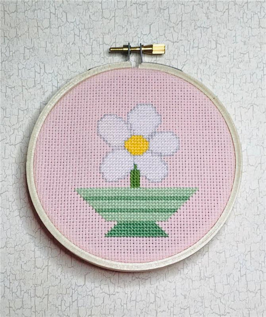 Magnificent Minis - Potted Flower / Stitchnmomma
