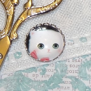 Cat on the Town / My Big Toe Designs / Needle Minders