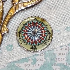 Compass Red / My Big Toe Designs / Needle Minders